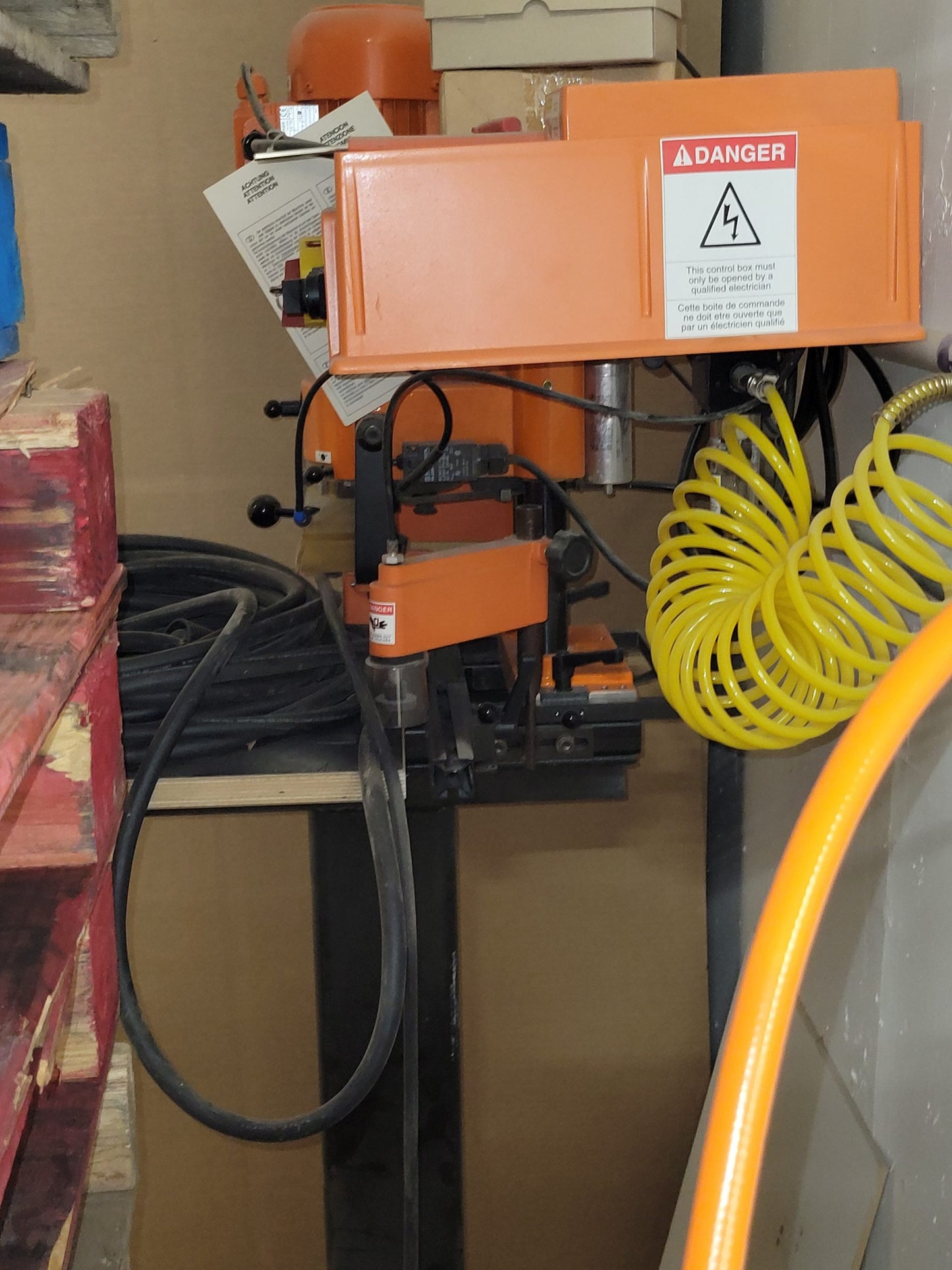 Blum Minipress 2001 – Low Usage- Great Condition