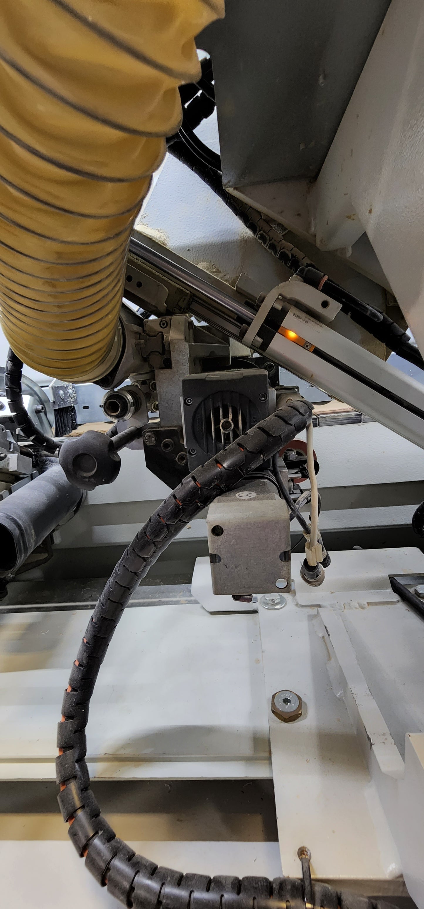 2015 Biesse Akron 1400 Edgebander with Hot Air Feature -  Utah