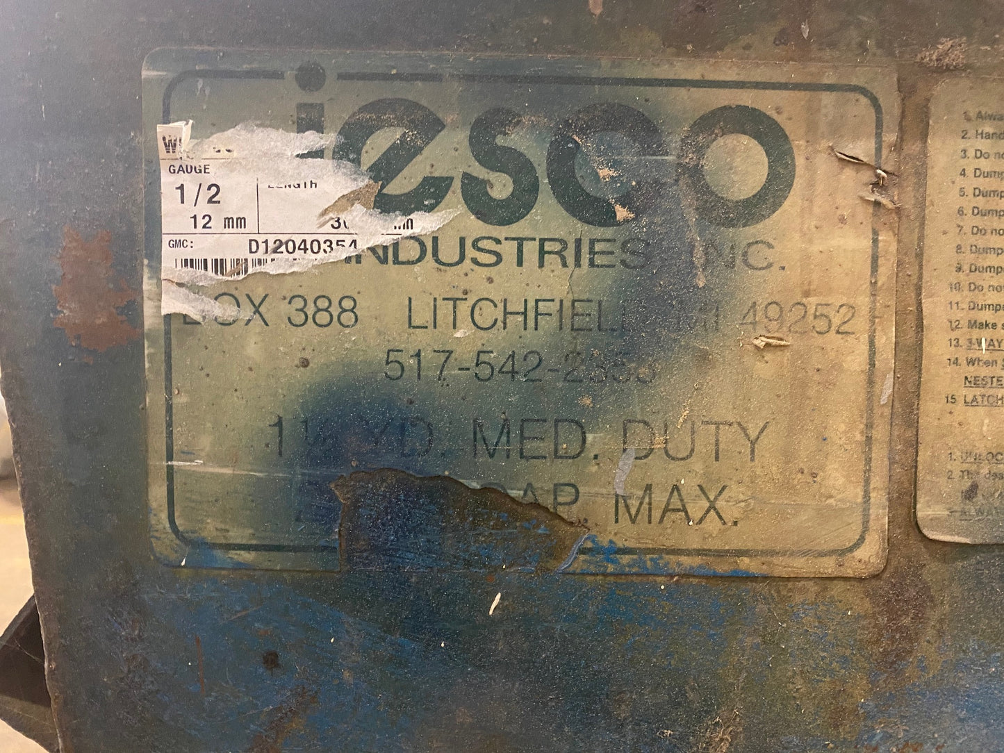 JESCO SELF DUMPING HOPPER