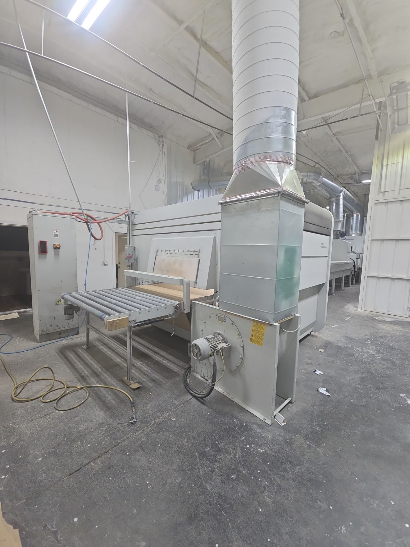 Cefla Prima UV-R Automated Paint Spray Machine (2016) with Barberan Flash Off Tunnel (2021) -  California