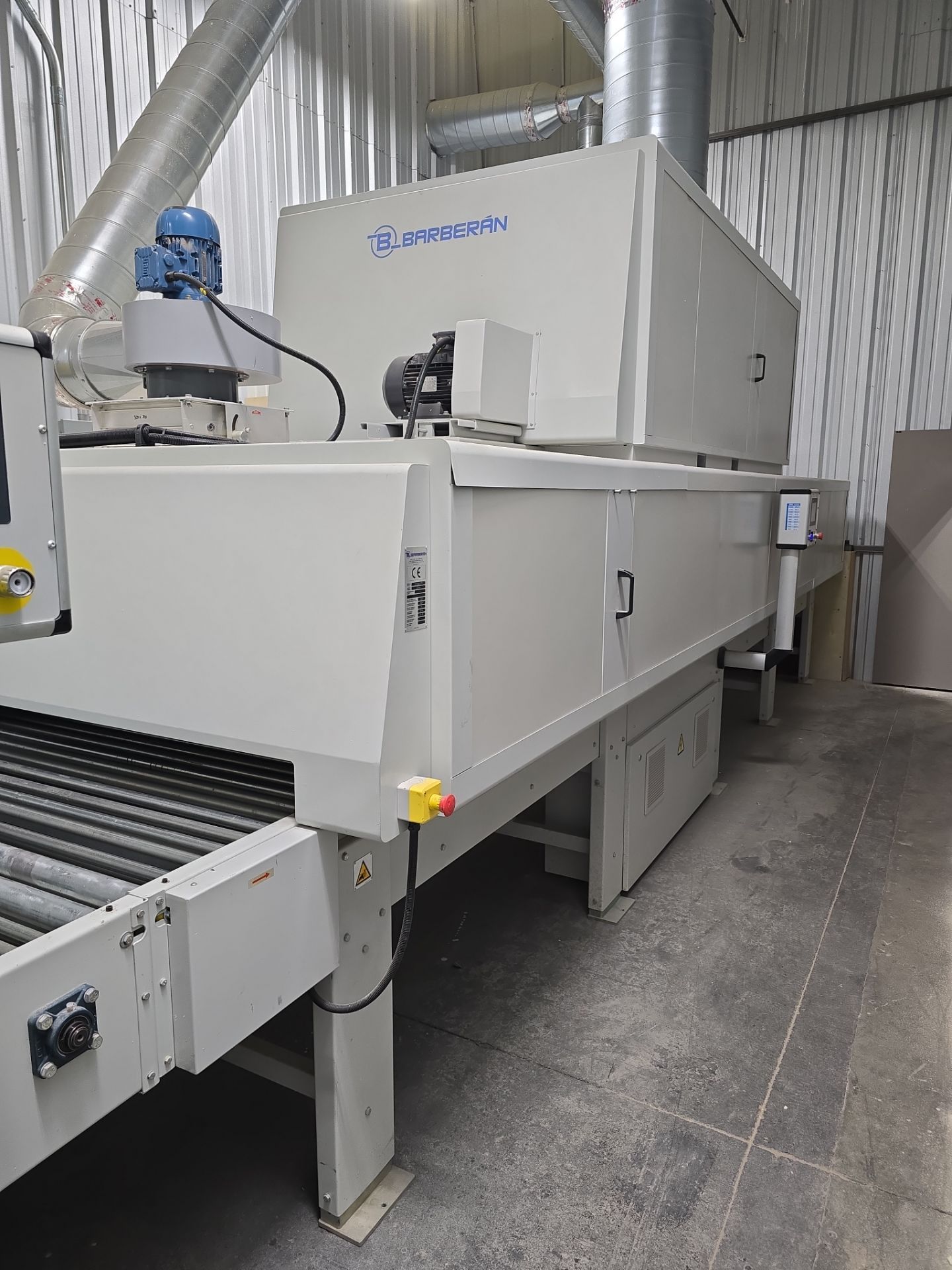 Cefla Prima UV-R Automated Paint Spray Machine (2016) with Barberan Flash Off Tunnel (2021) -  California