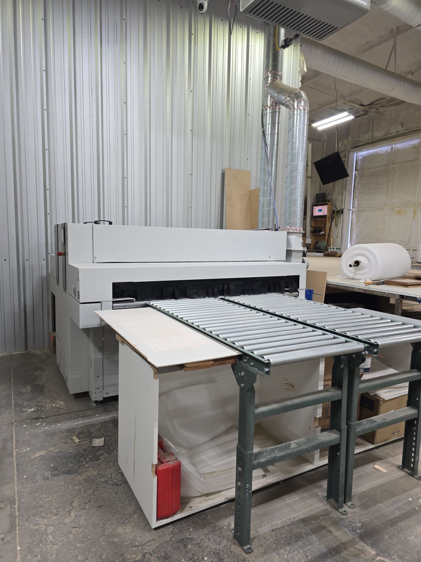 Cefla Prima UV-R Automated Paint Spray Machine (2016) with Barberan Flash Off Tunnel (2021) -  California