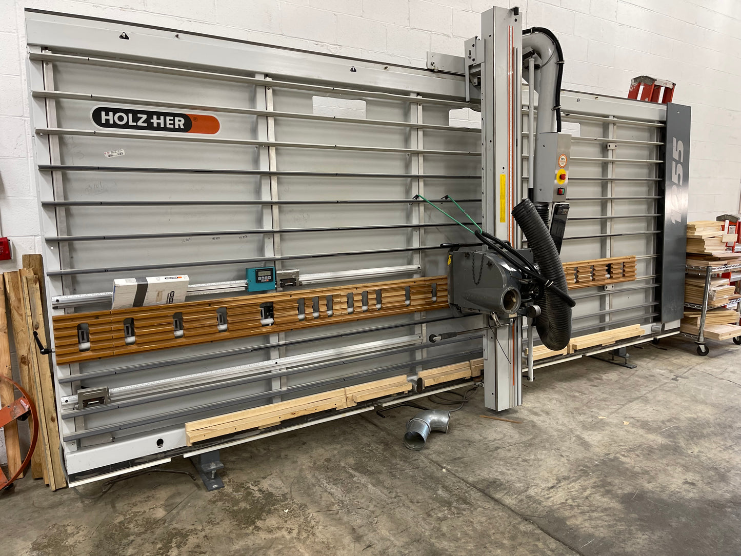 Holzher Vertical Saw 1255- Reconditioned - Illinois