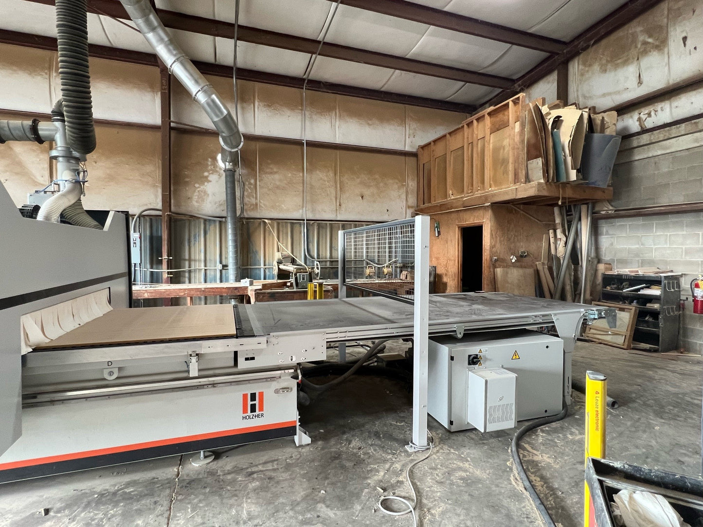 2022 Holzher 7505 Dynestic CNC Router 5X10 Load and Unload - Illinois