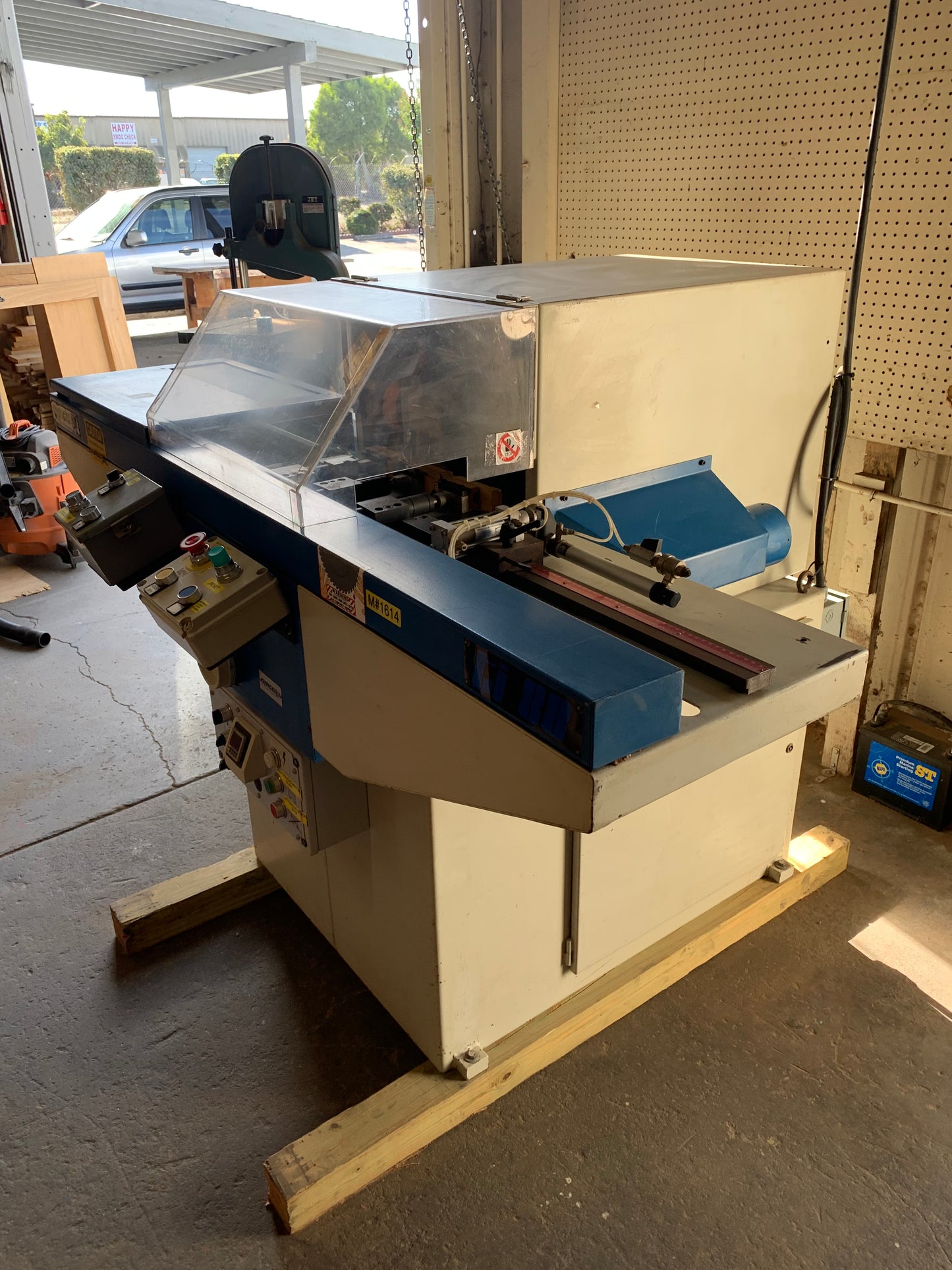 OMGA Notching Machine TI 88 (2002) - California