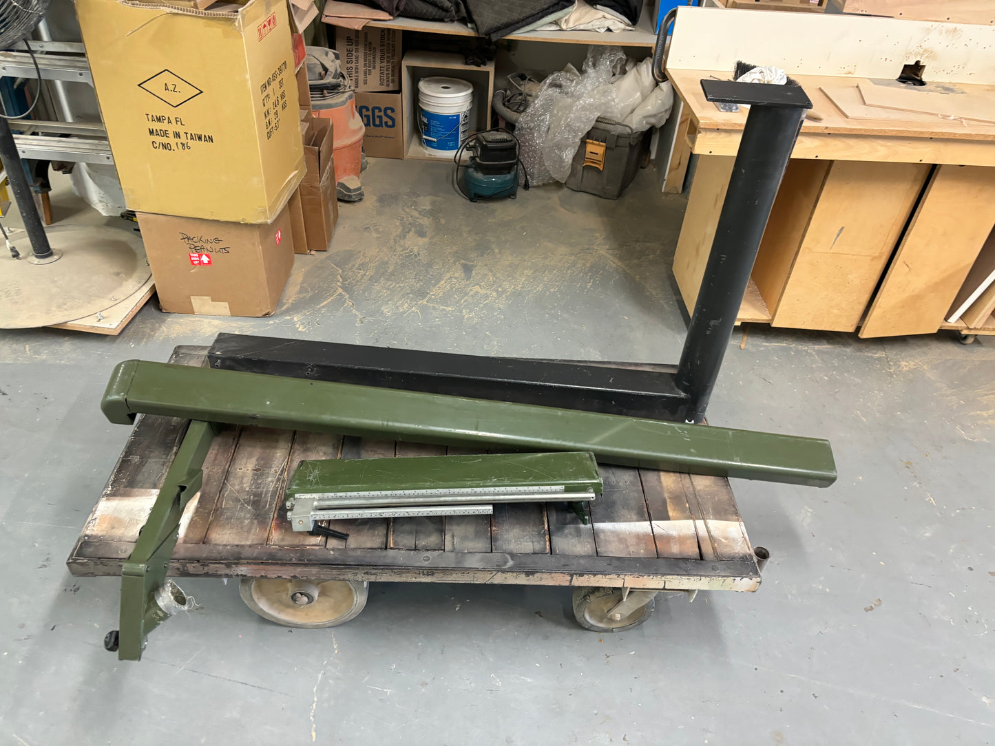 SCM SI 16 W Sliding Table Saw - Illinois