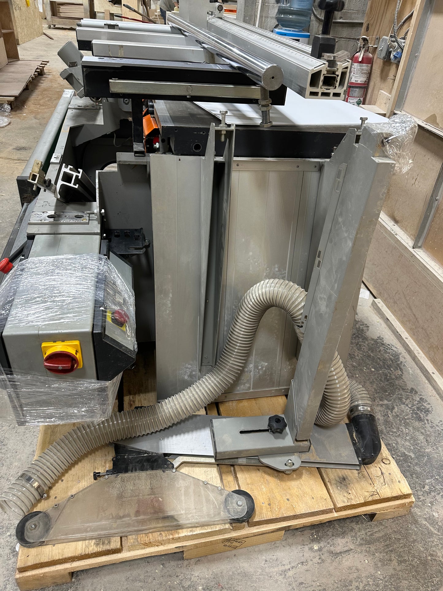 2000 Altendorf F45 CE Sliding Table Saw - Illinois