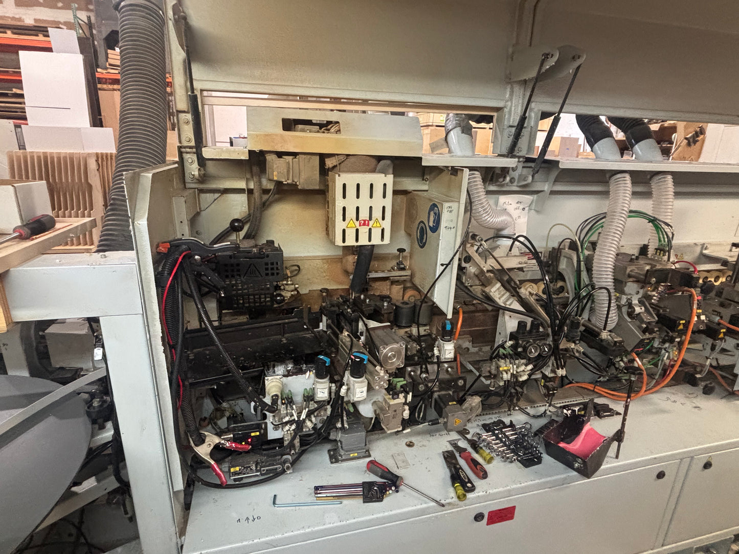 Homag Optimat KDF 440 C Edgebander with Pre-Mill and Return (2017) - Florida