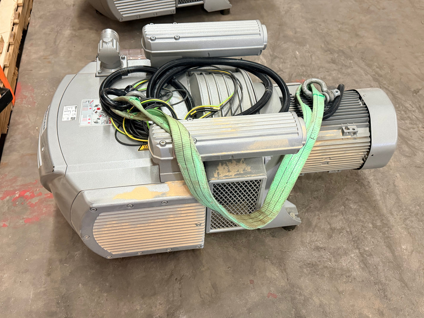 Becker VTLF 2.250-79.1 rotary Vane Vacuum Pump 2024