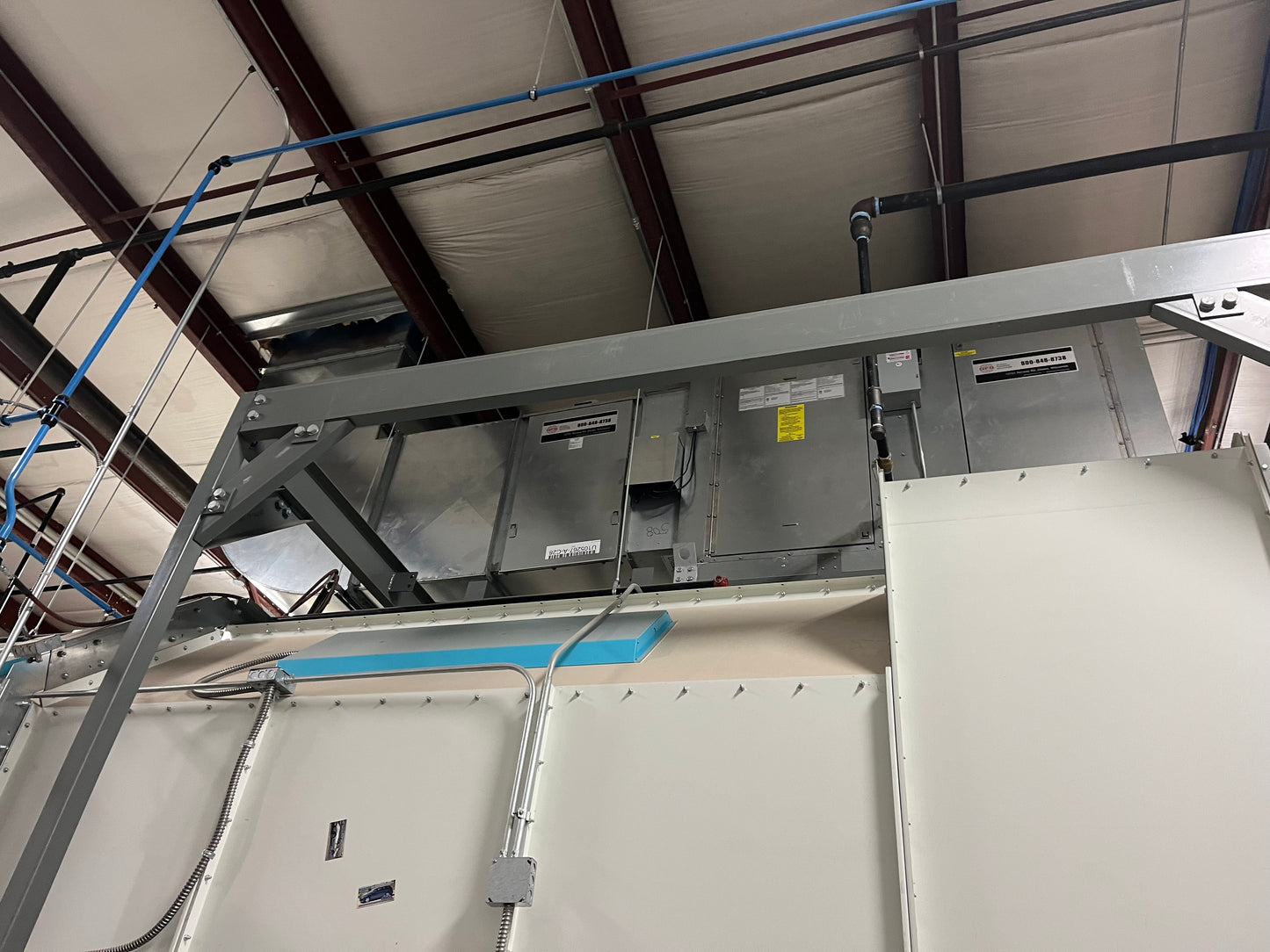 2019 Global Finishing Systems Crossdraft Pressurized Spray Booth - Michigan