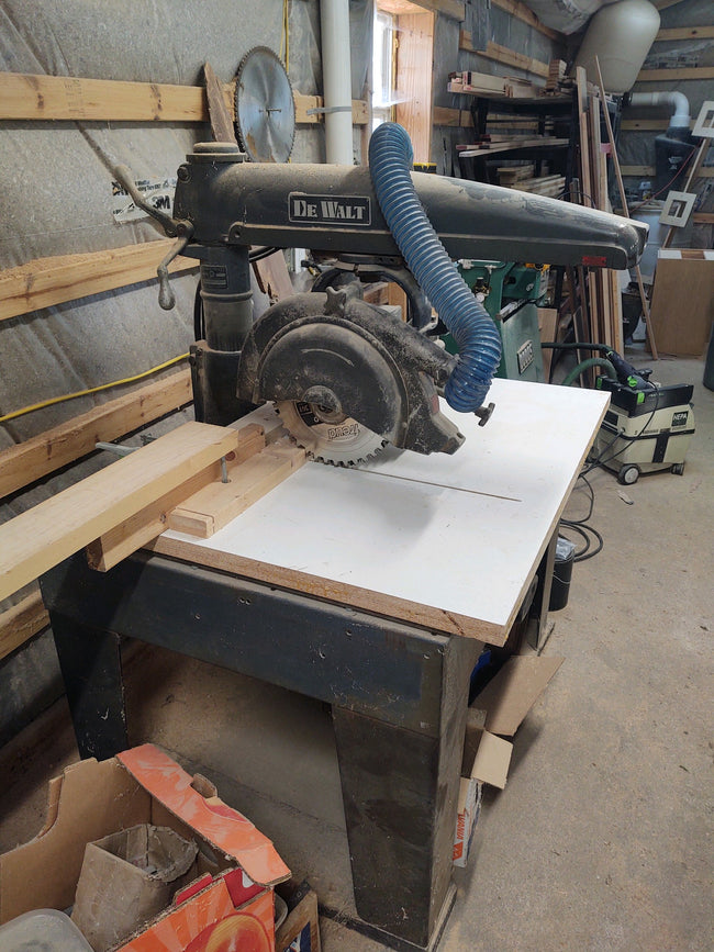 Dewalt GE Radial Arm Saw - Minnesota