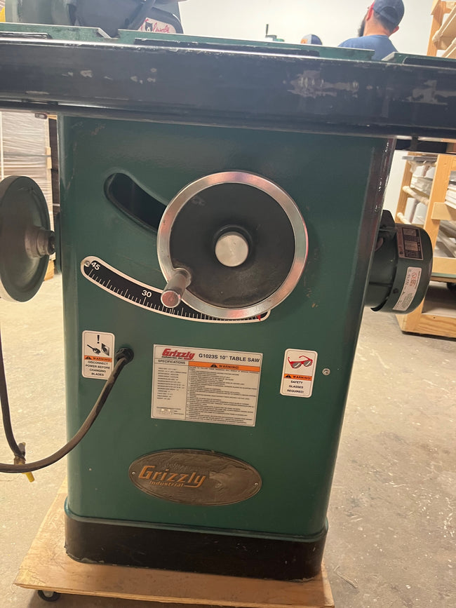 2001 Grizzly  G1023S 10" Table Saw