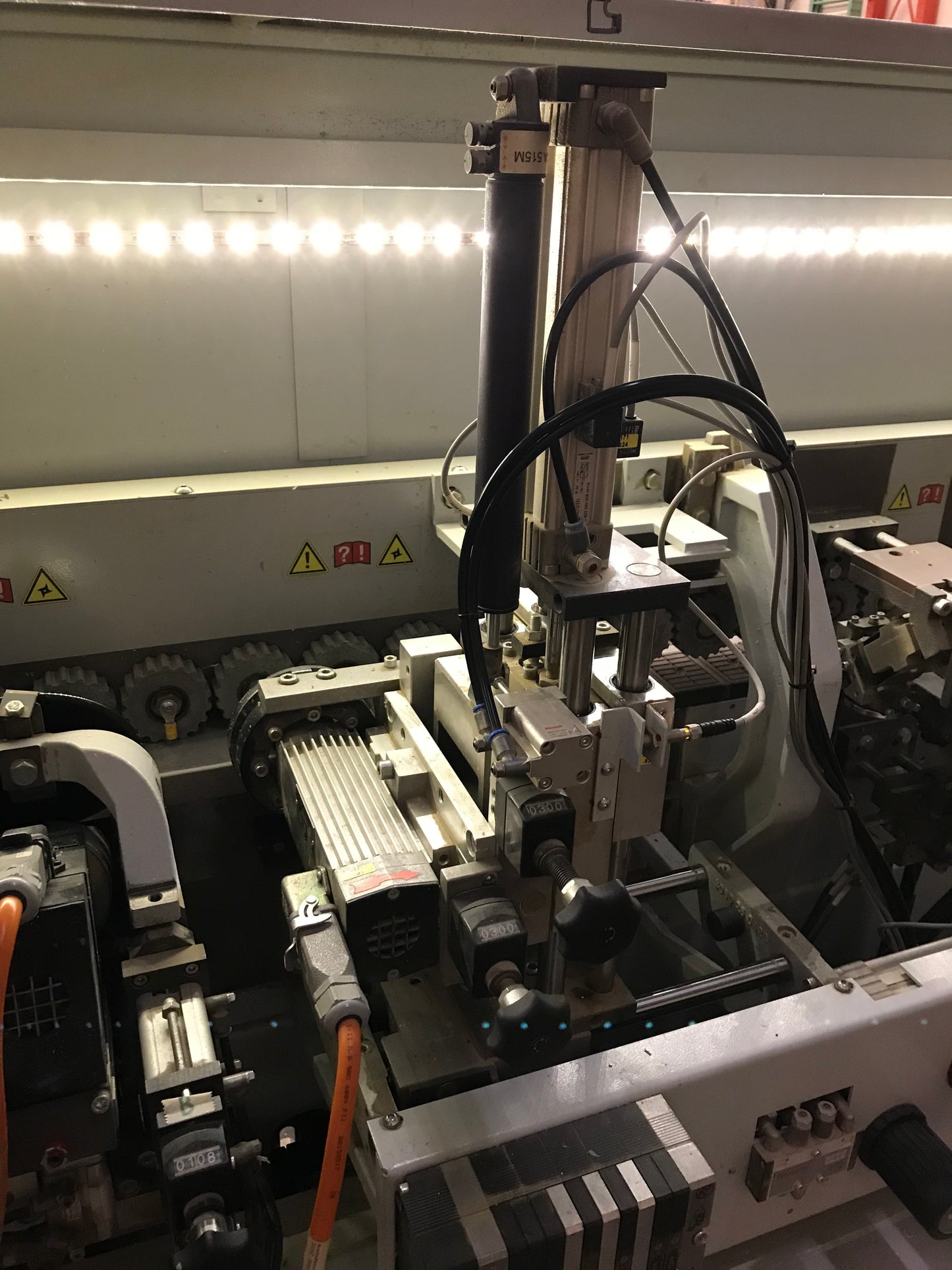 2008 Brandt Optimat KDF 430 C Edgebander - Minnesota