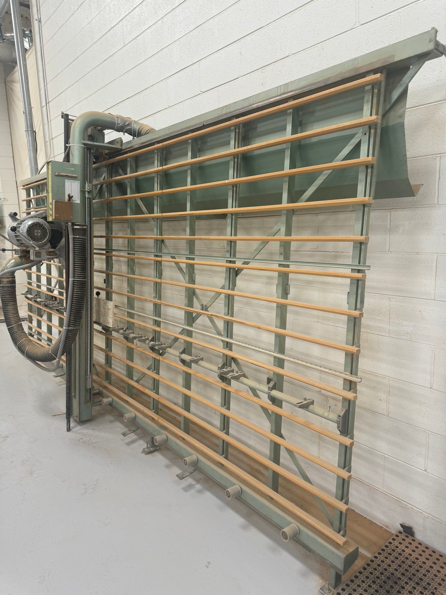 Striebig 875 SSD2 Vertical Panel Saws - Illinois