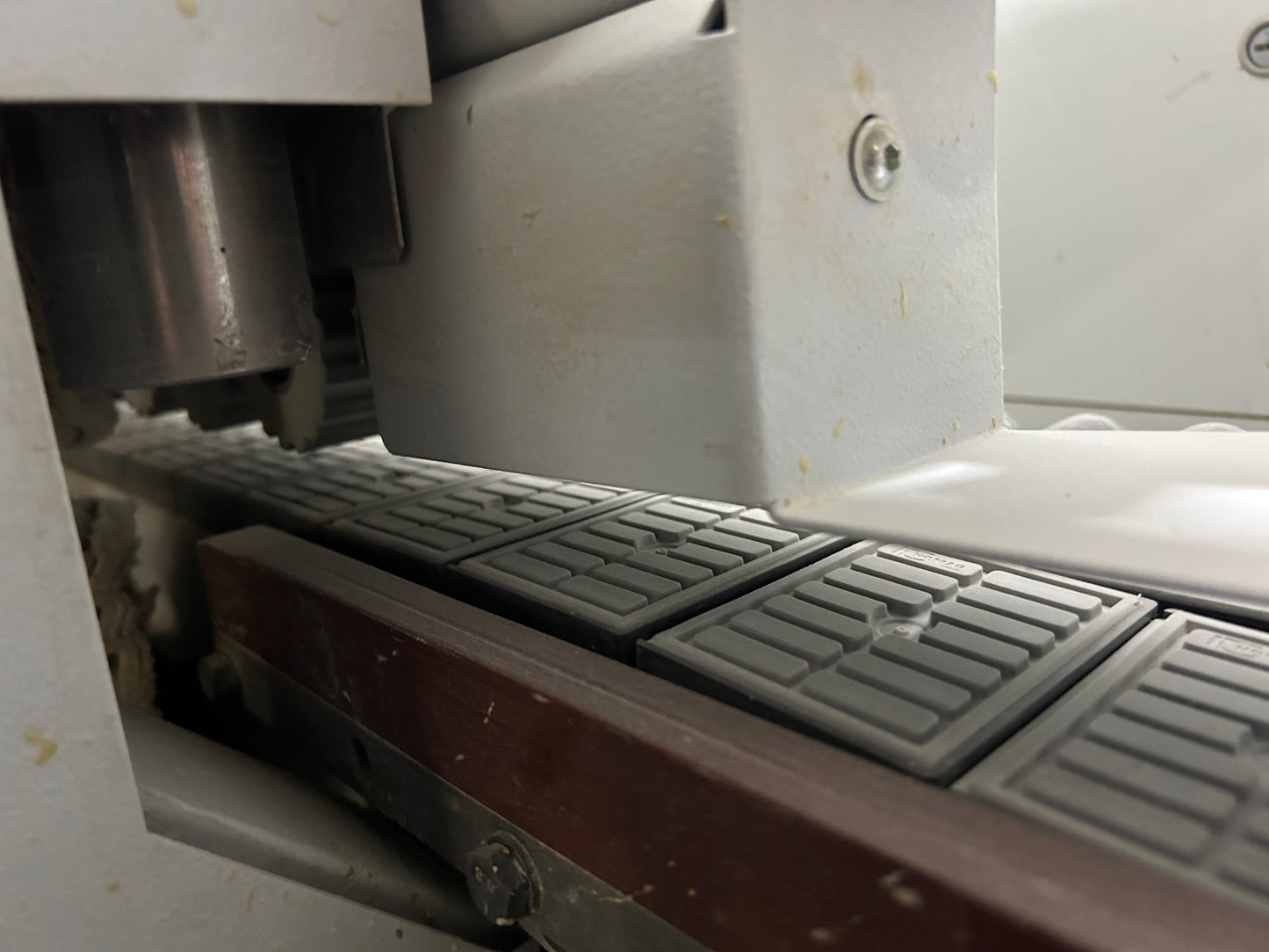 2007 Brandt KDN 650 Edgebander - Illinois