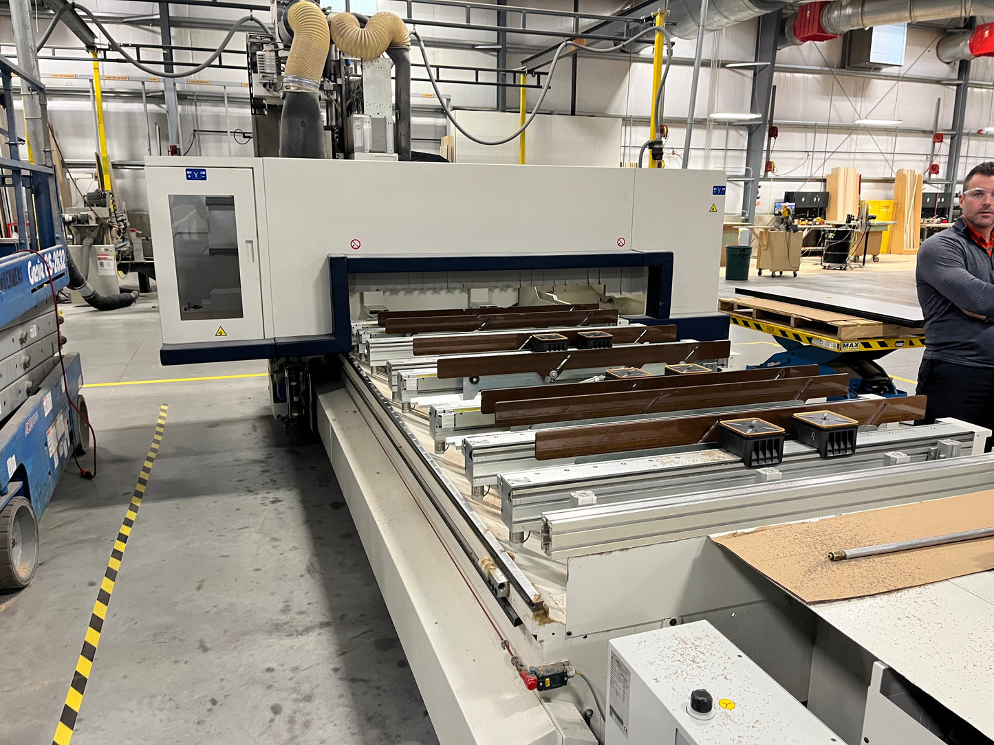 2017 Morbidelli Author M200 Pod N Rail CNC Machining Center - Michigan