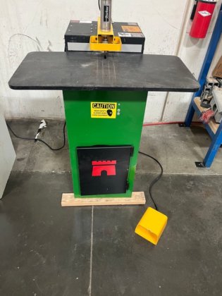 Used Castle TSM-22 Pocket Cutter Machine - Wisconsin