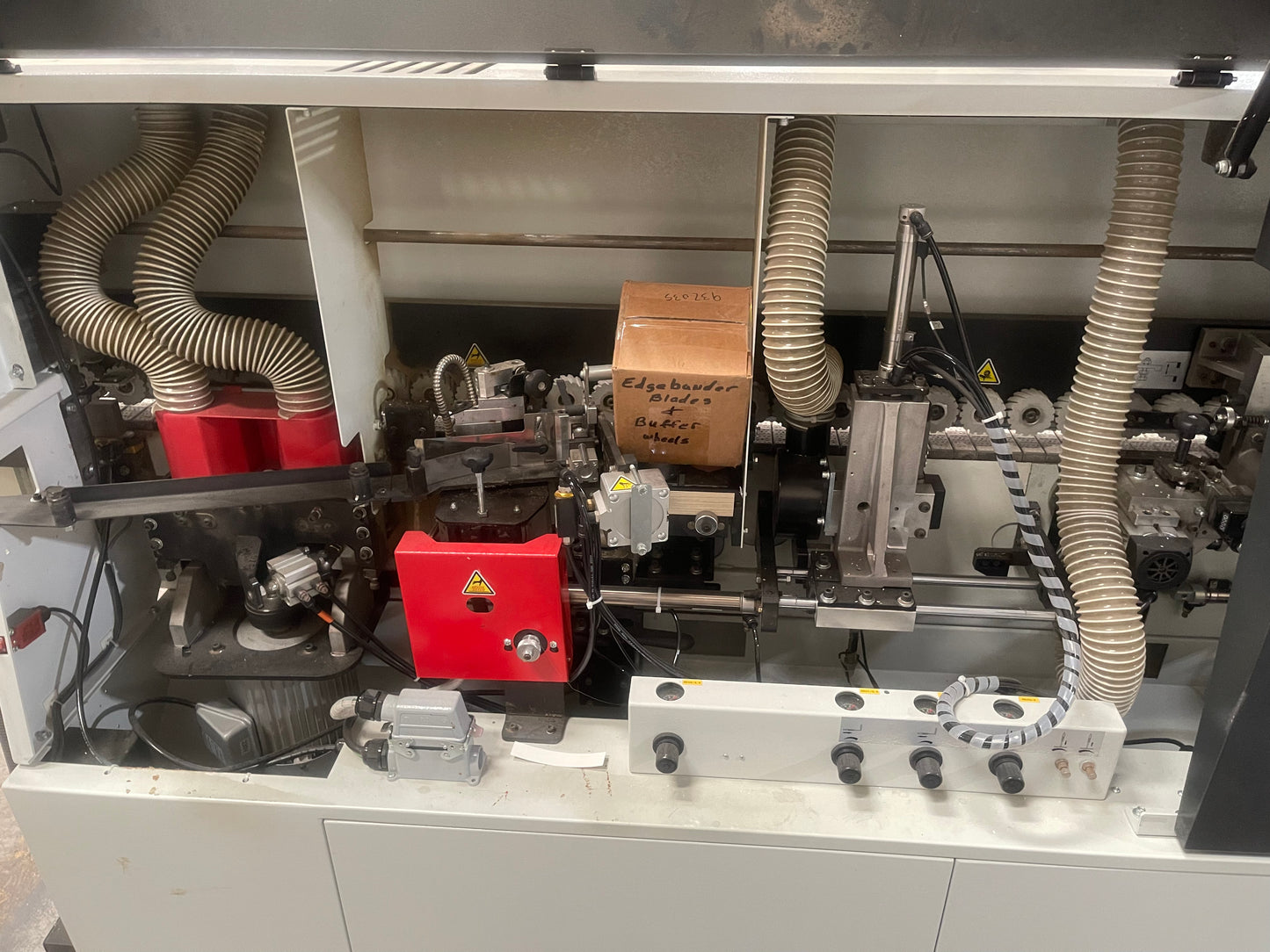 2021 Cantek MX370P Automatic Edgebander with Pre-Mill and Corner Rounding