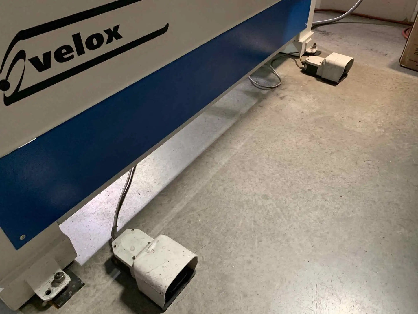 2012 Omal Velox 1300 Drill and Dowel Insertion Machine