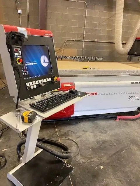 2014 SCM Pratix 5X12 Flat Table Router With Offloading Rake