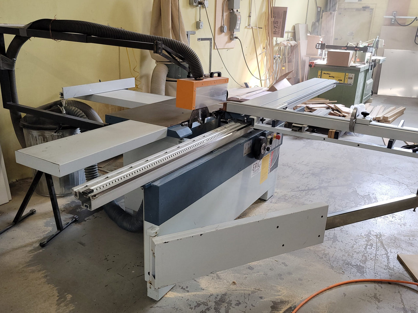 1999 Paoloni Sliding Table Saw with Delta Dust Collector