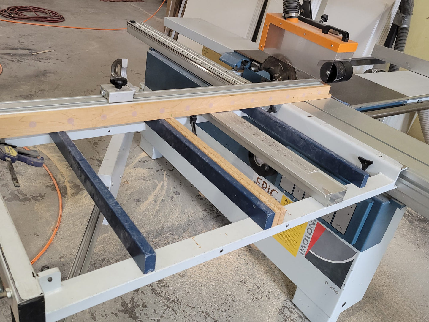 1999 Paoloni Sliding Table Saw with Delta Dust Collector