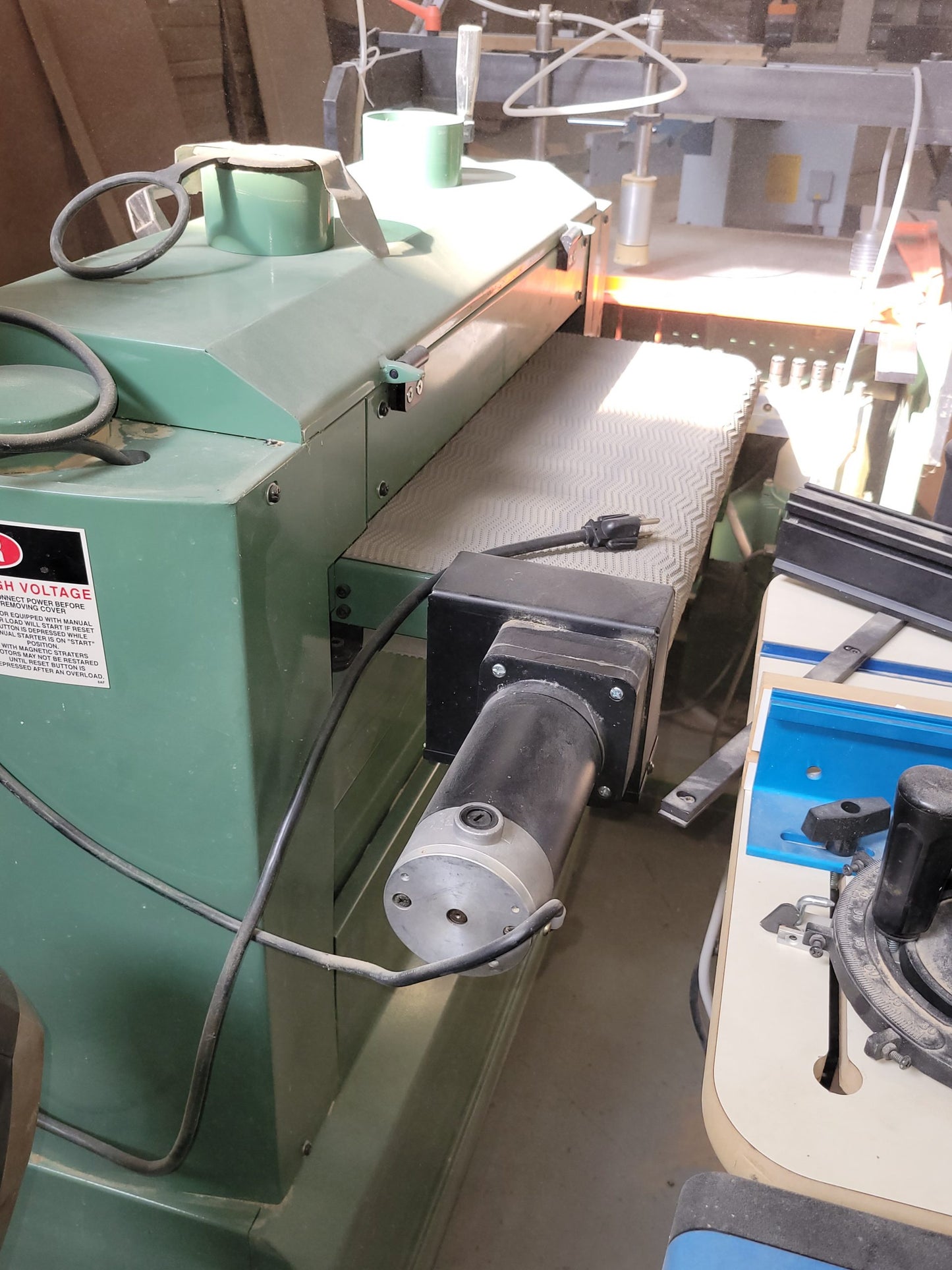 General International 15-250M1 Drum Sander