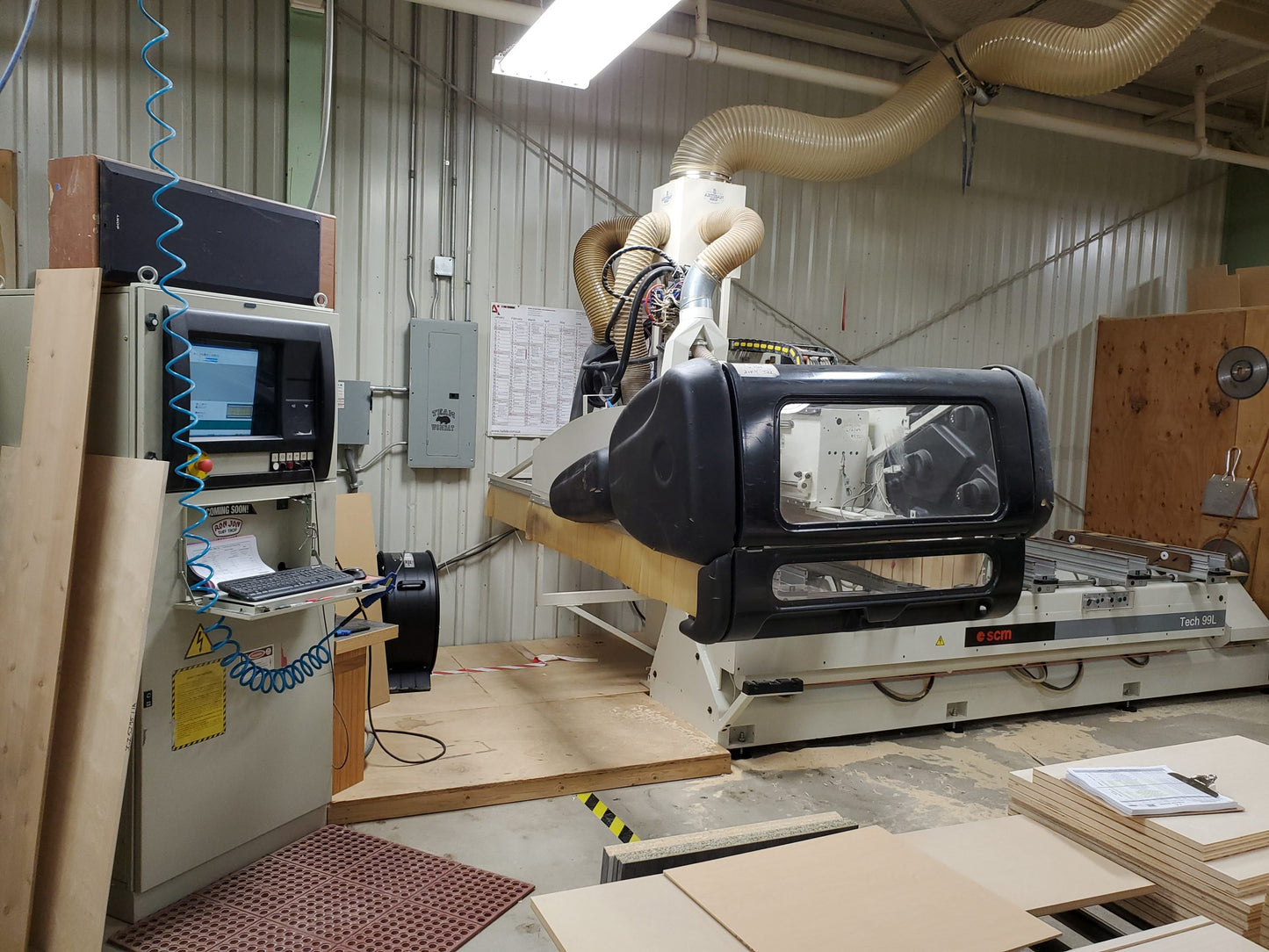 2001 SCM Tech 99 Machining Center Located in Colorado