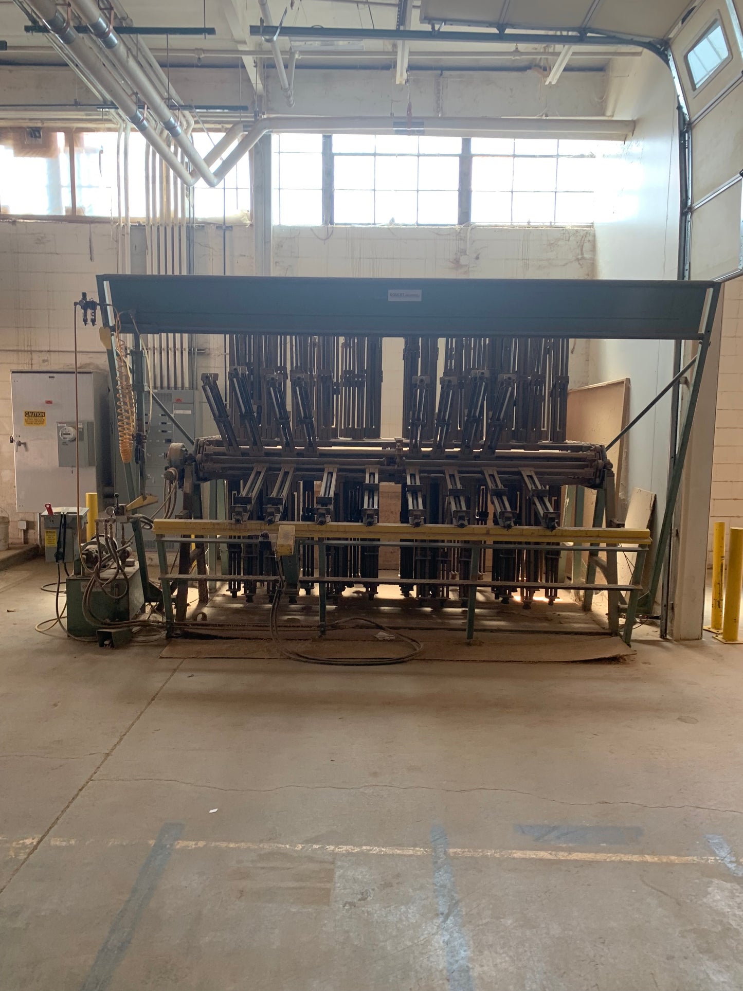 Doucet Clamp Carrier