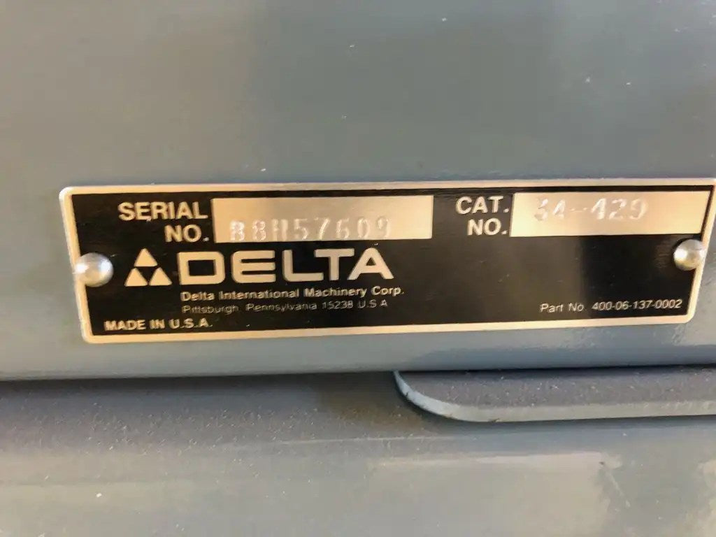 Delta Model 10 Tilting arbor saw 10″ table saw 1 Hp