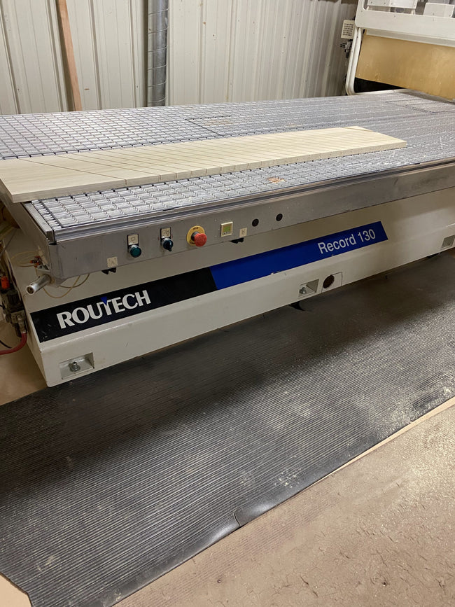 2002 Routech Record 130 Model CNC Router