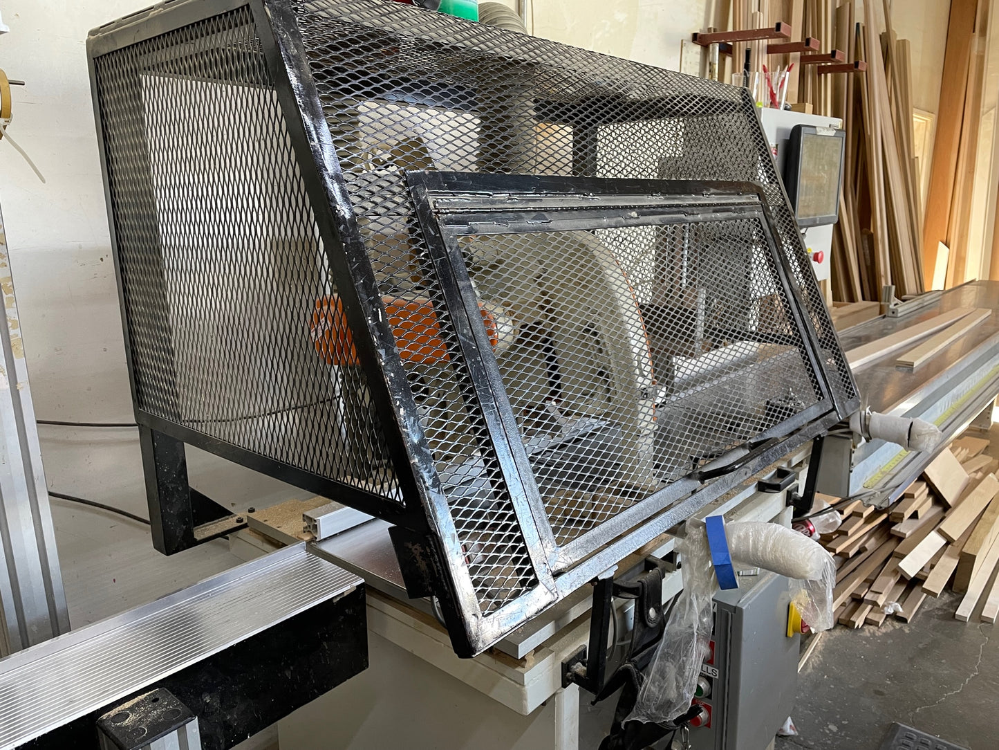 RAZORGAGE CHOP SAW SYSTEM