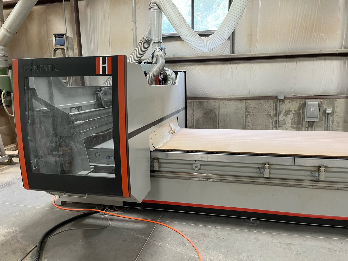 2019 HolzHer Dynestic 7505 12.5 Push CNC Machining Center – Like New Condition – Located in OHIO
