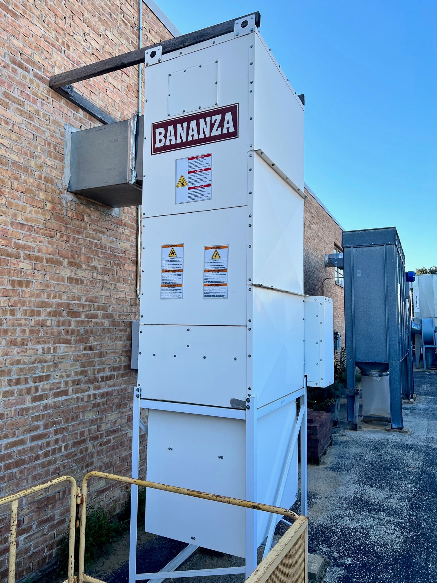 Spray Booth and Bananza Air Make Up
