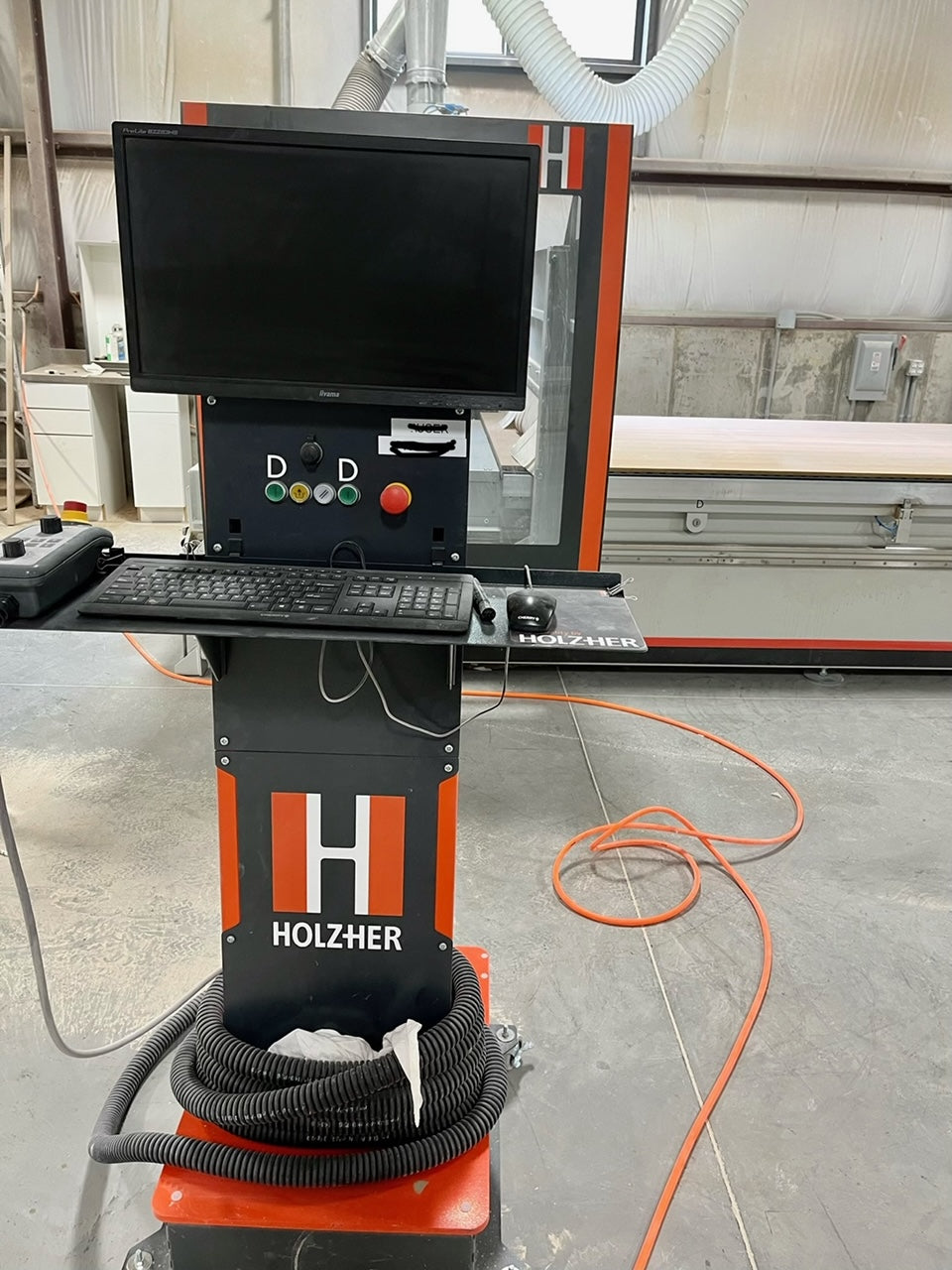 2019 HolzHer Dynestic 7505 12.5 Push CNC Machining Center – Like New Condition – Located in OHIO